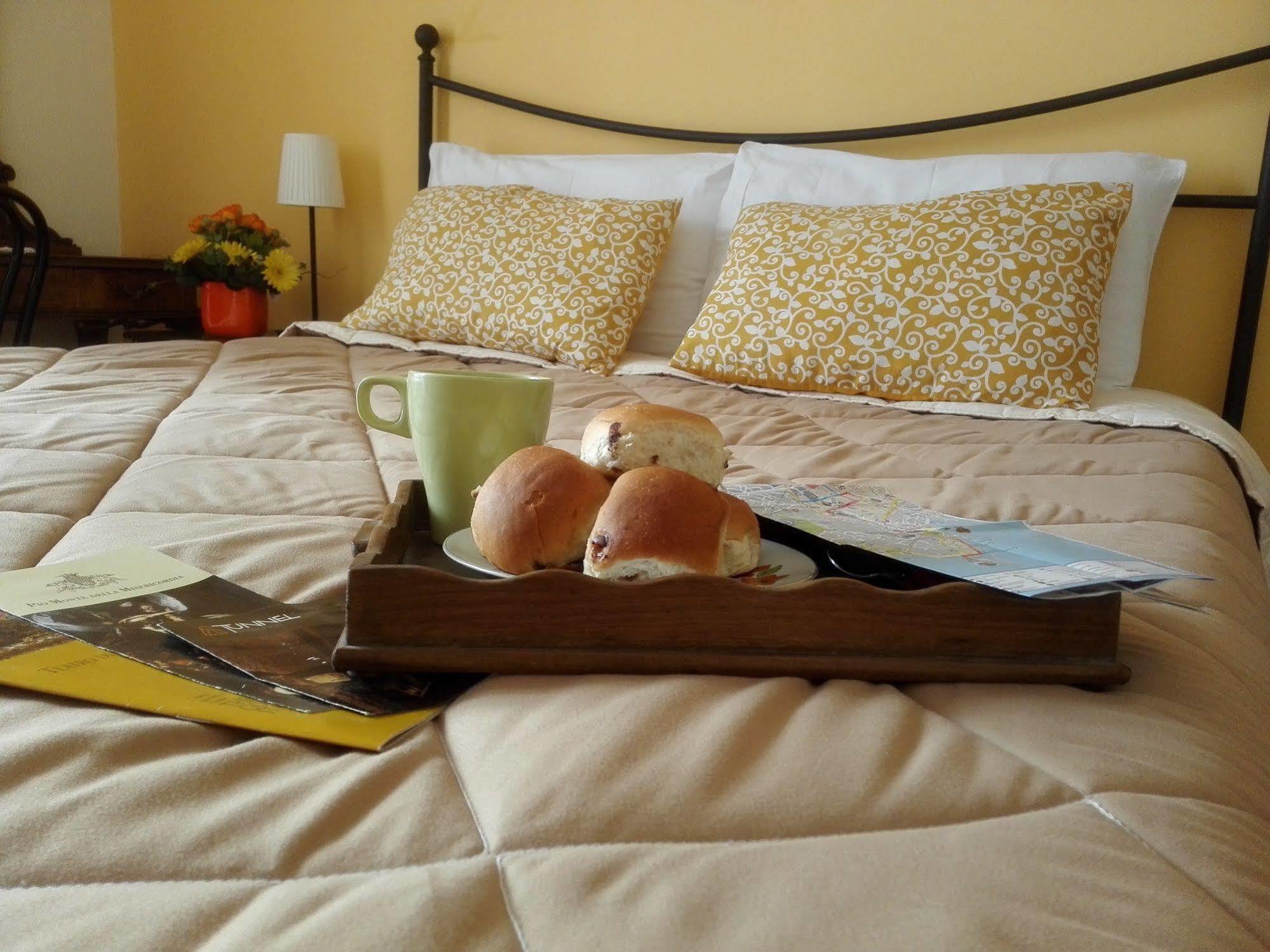 Bed & Breakfast Casa Mariella Napels
